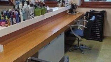 Pronájem kadeřnického křesla v kadeřnictví KLIPORA